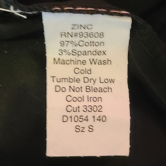 Black Sleeveless Button Down Shirt Dress - Picture 7 of 9